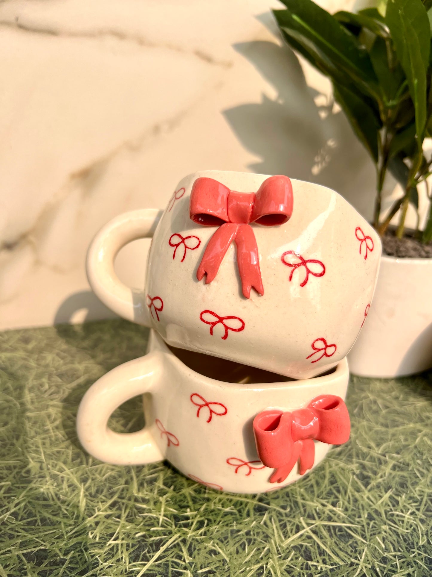 Ceramic Classic Pink Bow Mug