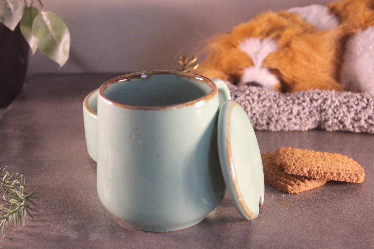 MINTY- Ceramic Coffee Cup with Lid