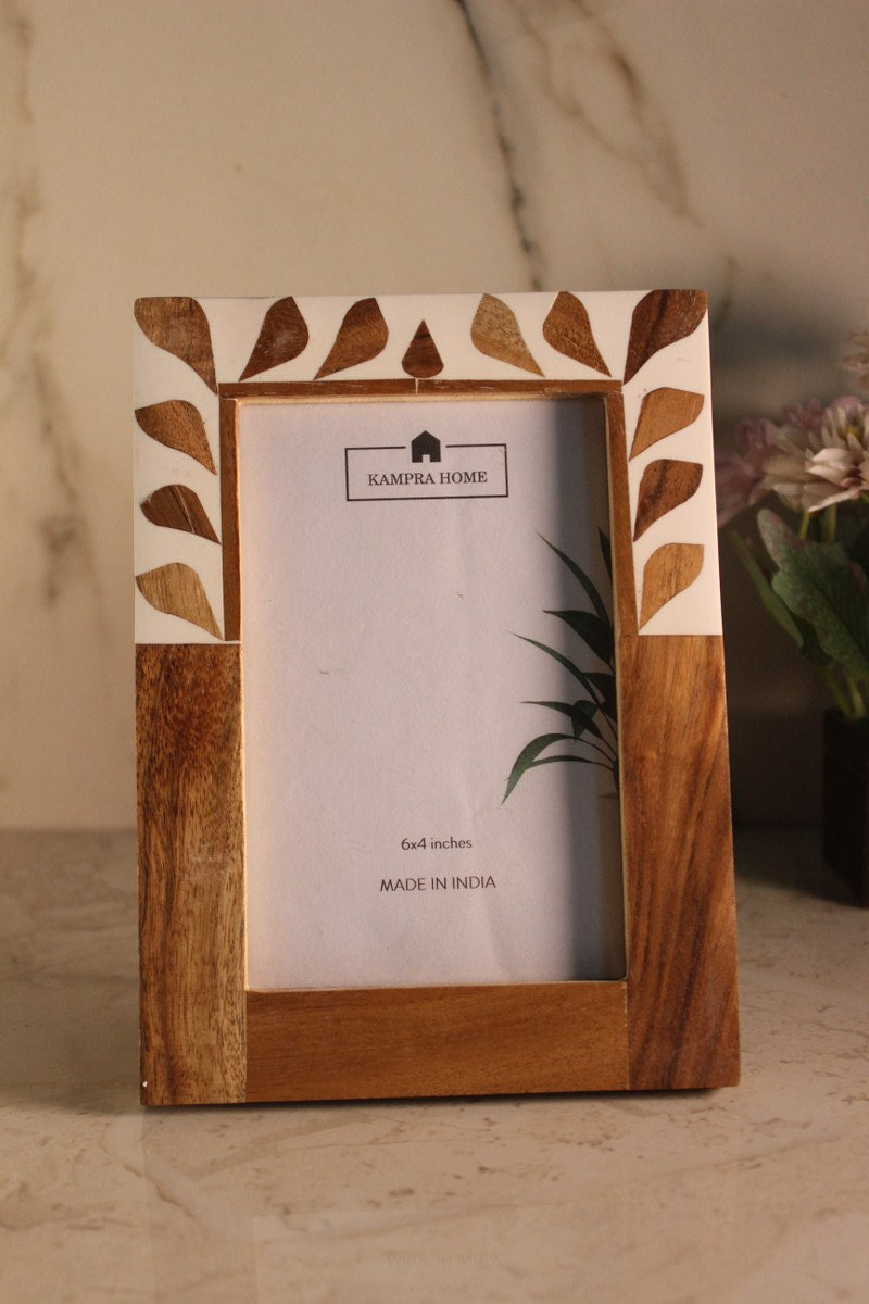 Resin and Wood Handicraft Photo Frame