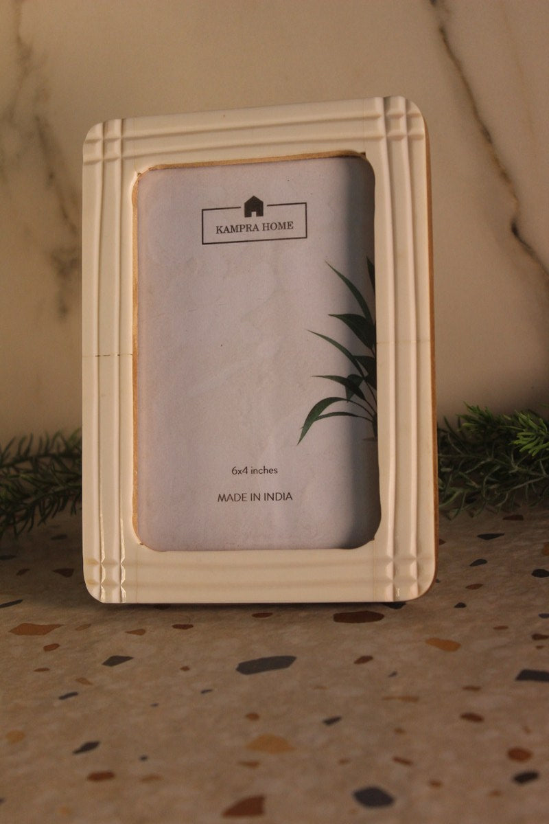 Resin and Wooden Handicraft Photo Frame