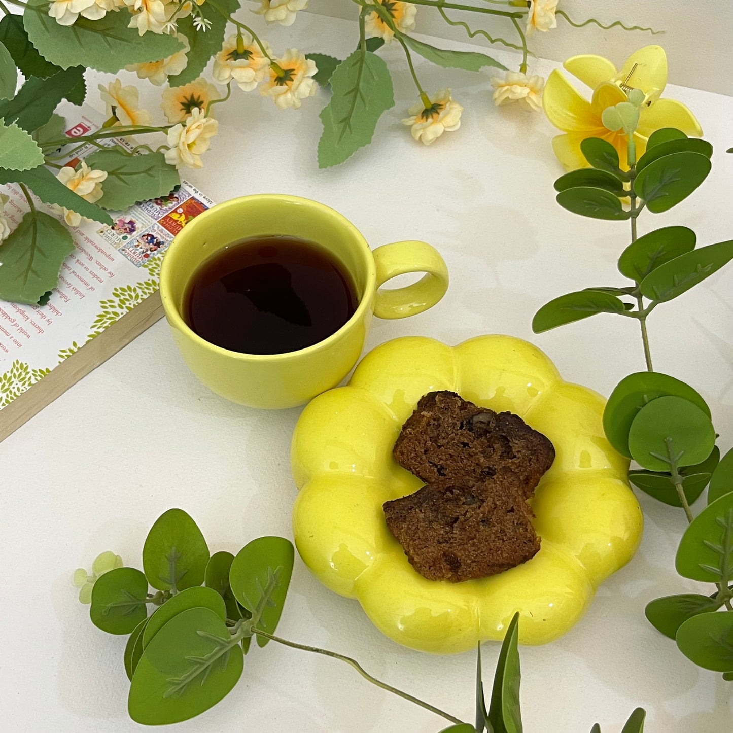 Bubbly- Ceramic Mug with Saucer Yellow