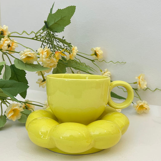 Bubbly- Ceramic Mug with Saucer Yellow