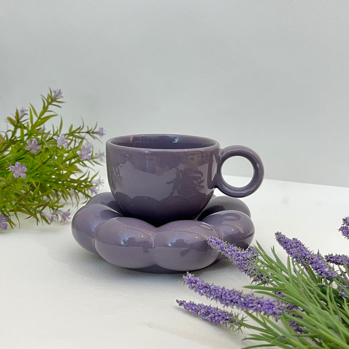 Bubbly- Ceramic Mug with Saucer Lilac