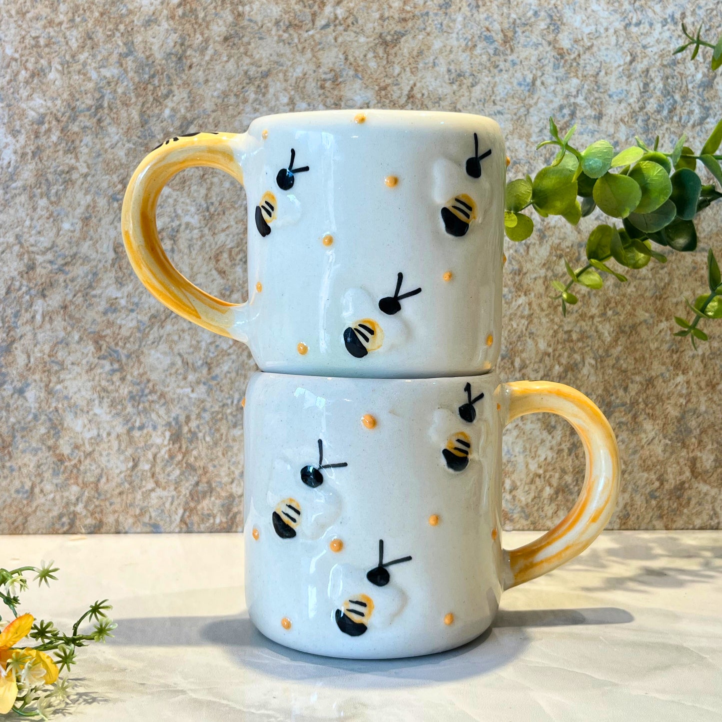 BUZZ- Ceramic Bee Mug Yellow